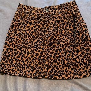 Cheetah mini skirt